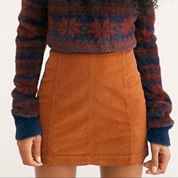 BRANDON THOMAS | Vintage Orange 100% Leather Skirt - Picture 1 of 6